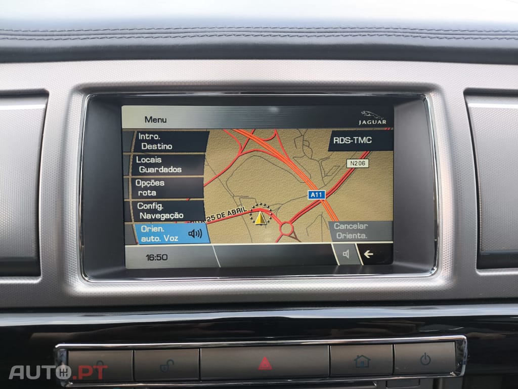 Jaguar XF 3.0 D SPORT