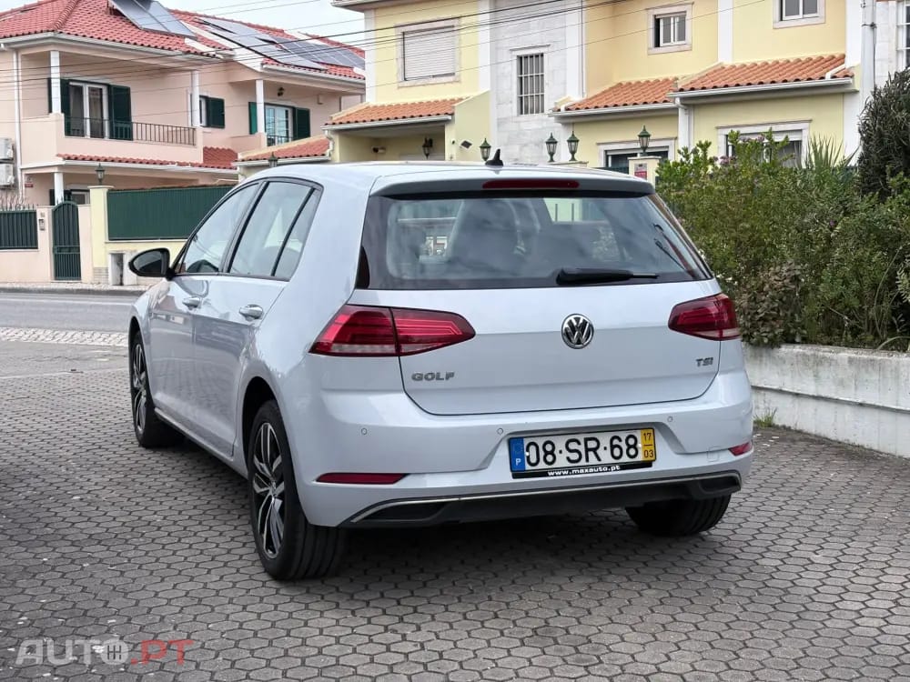 Volkswagen Golf 1.0 TSI Confortline