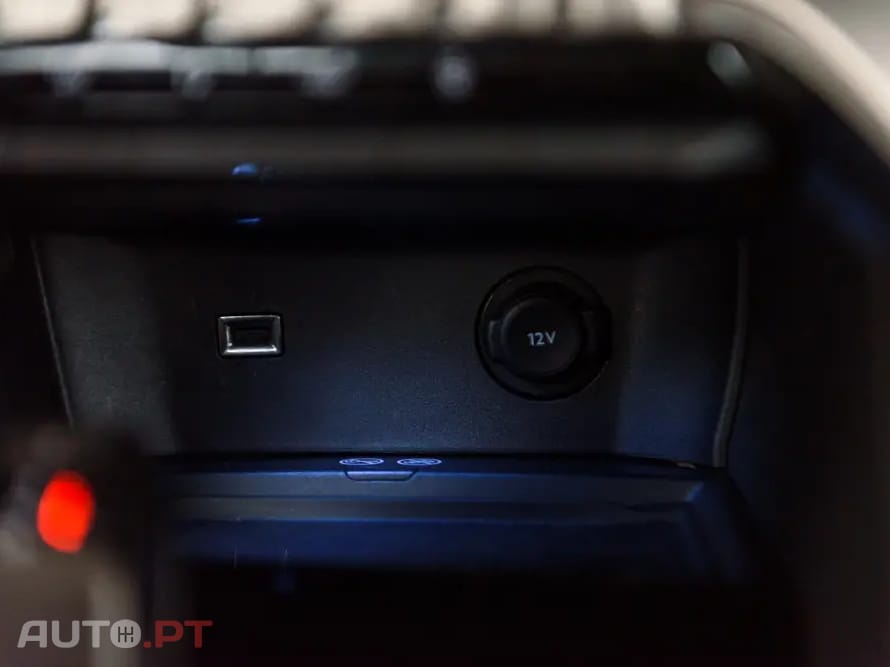 Peugeot 3008 1.5 BlueHDi GT EAT8