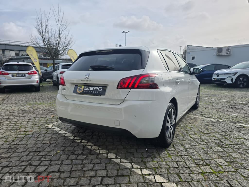 Peugeot 308 1.2 PureTech Style