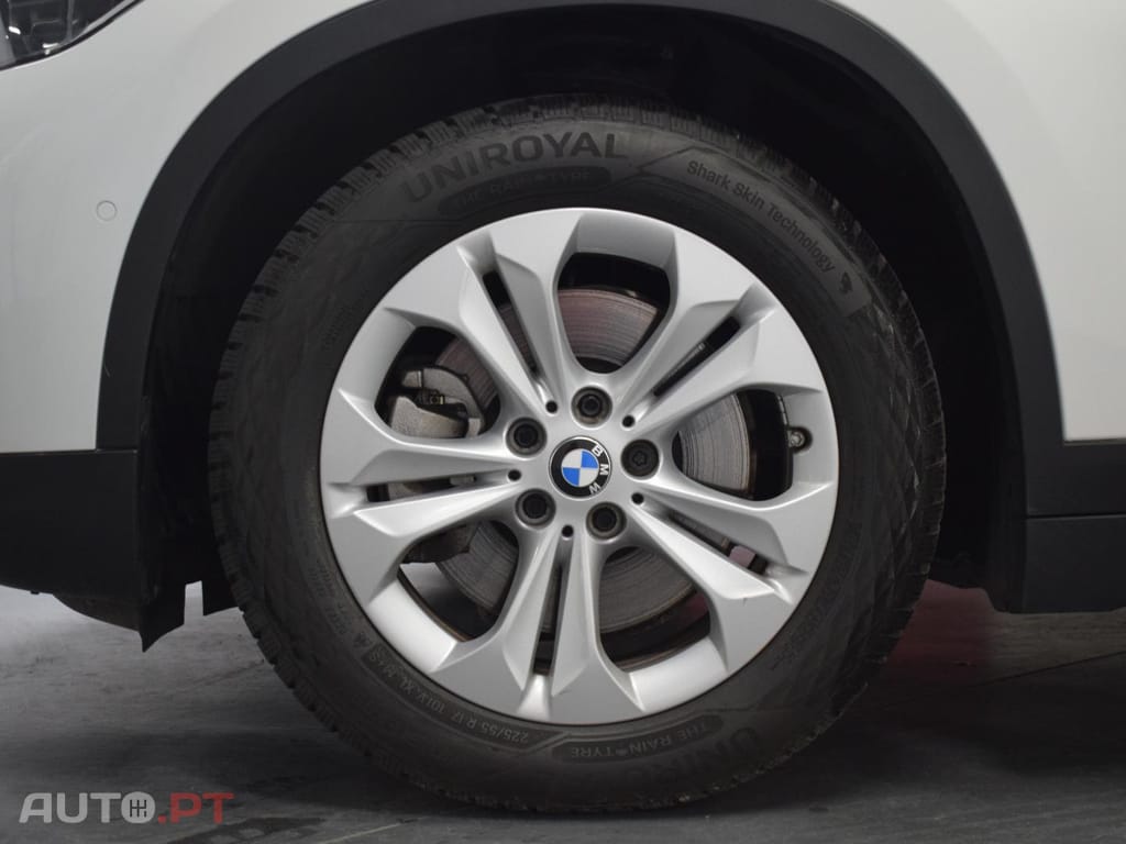 BMW X1 xDrive25e