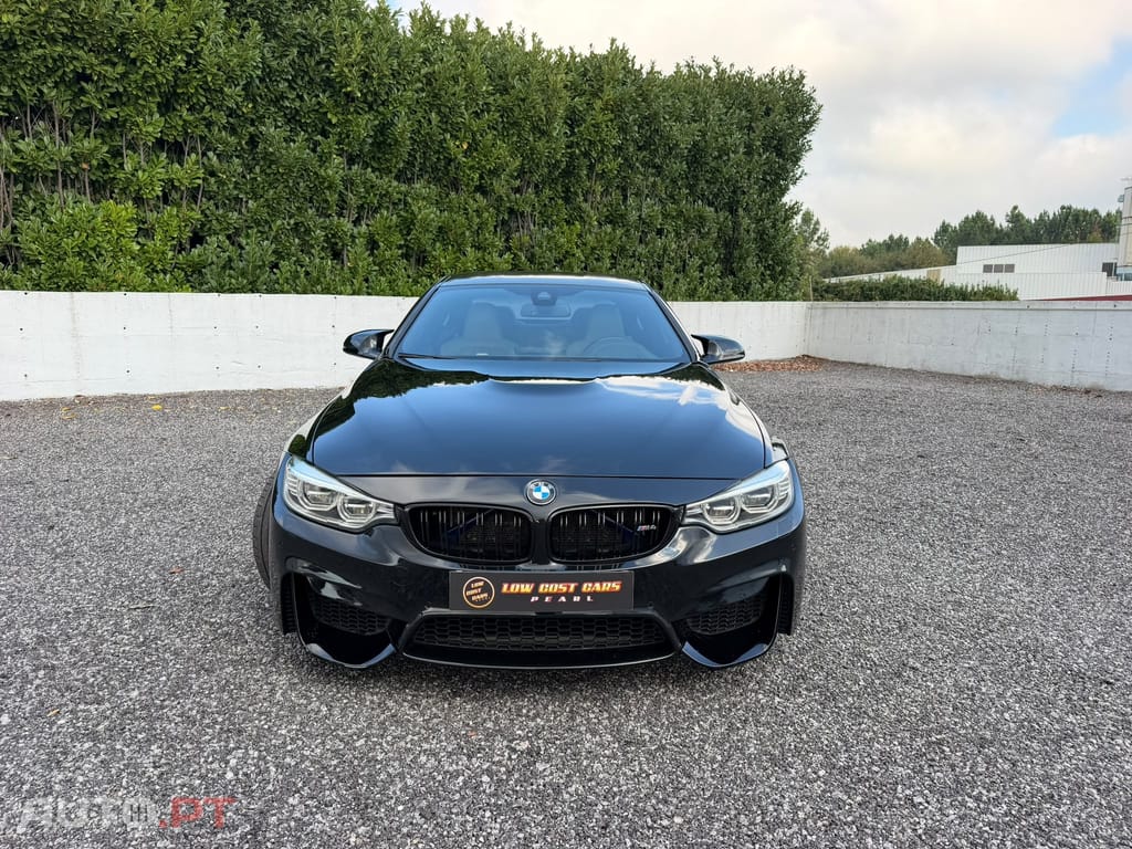 BMW M4 Auto
