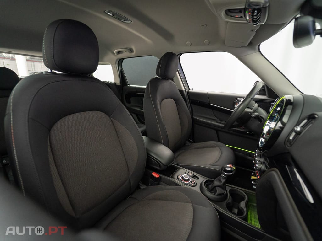 MINI Countryman Cooper SE ALL4 Auto