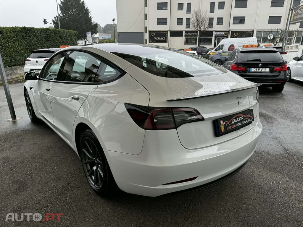 Tesla Model 3 Long Range AWD Dual Motor