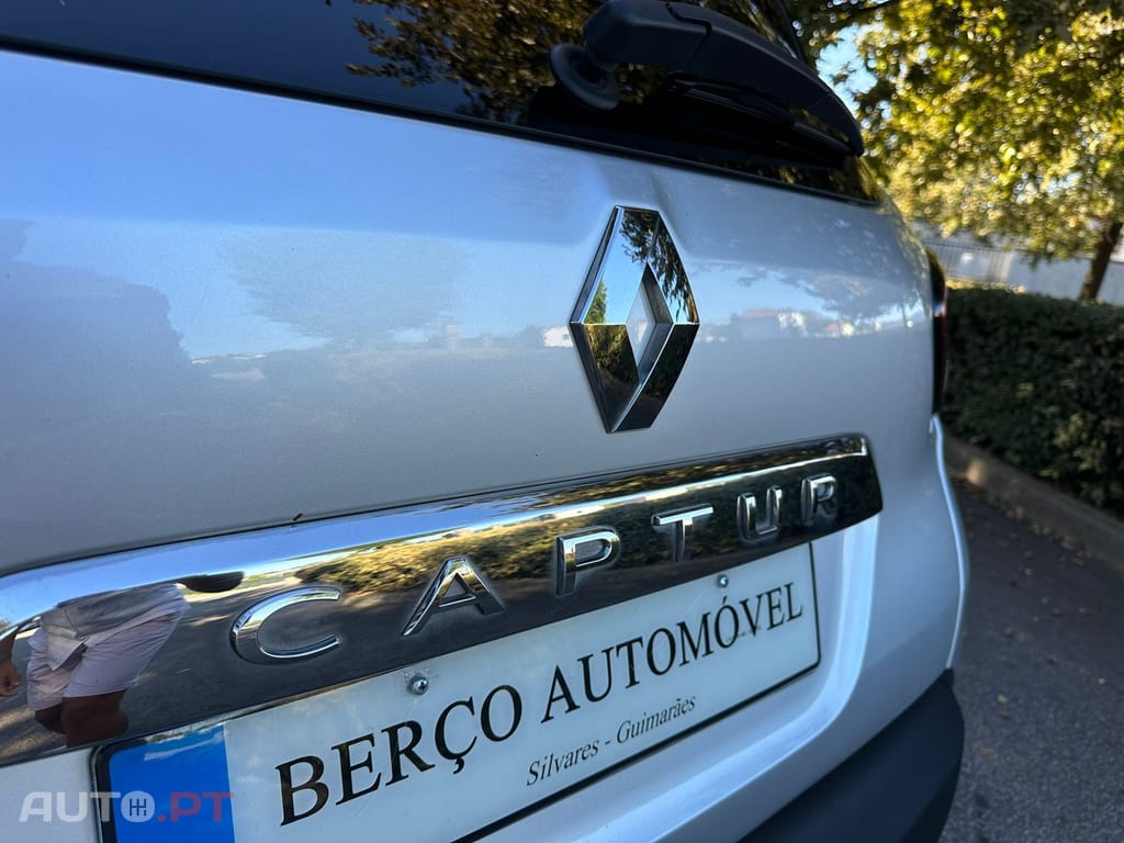 Renault Captur 1.2 TCe Initiale Paris