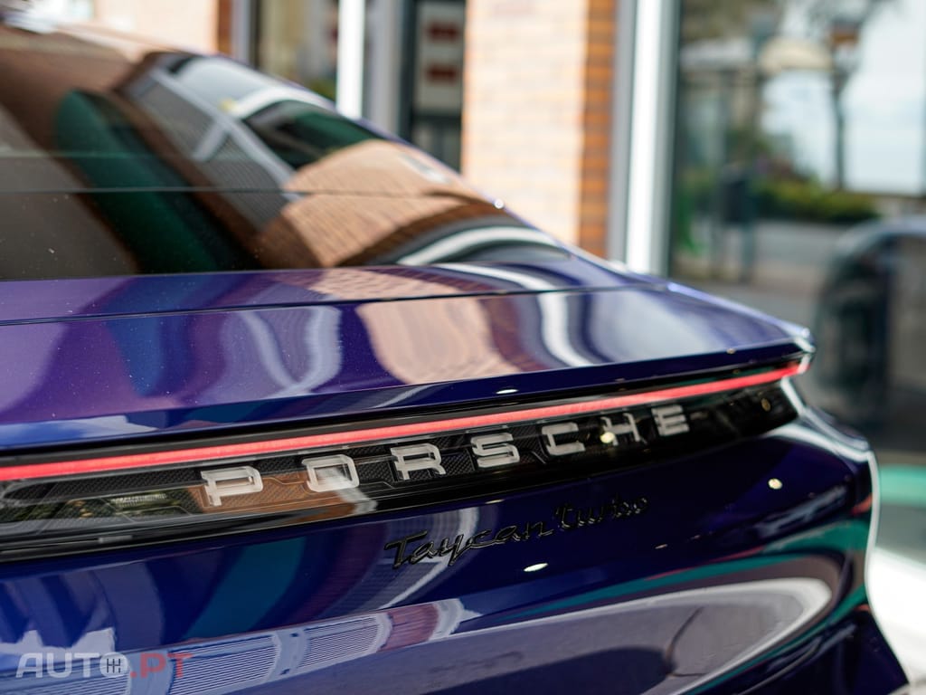 Porsche Taycan Turbo