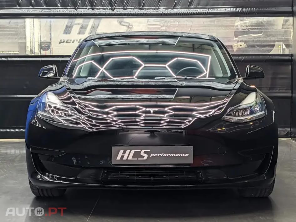 Tesla Model 3 Standard Range Plus RWD