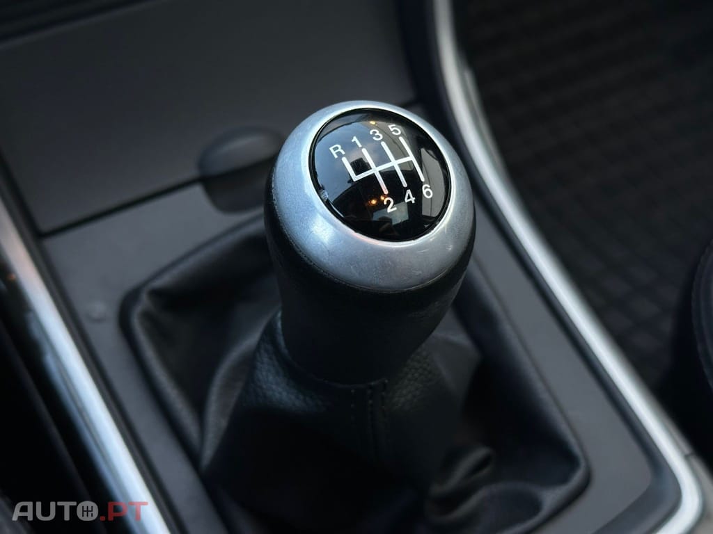 Mazda 6 MZR-CD 2.2 Exclusive +Pele+Bose