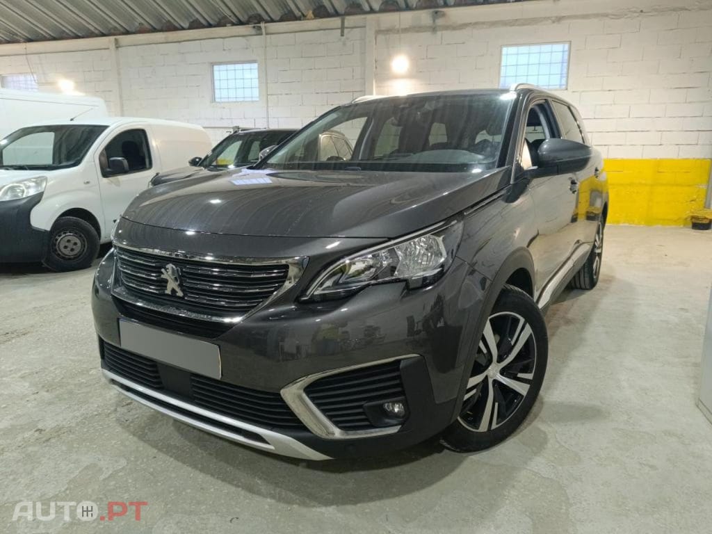 Peugeot 5008 1.5 BlueHDi Allure