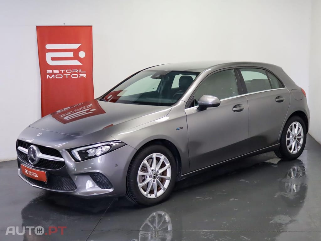 Mercedes-Benz A 250 e Auto Style Plus