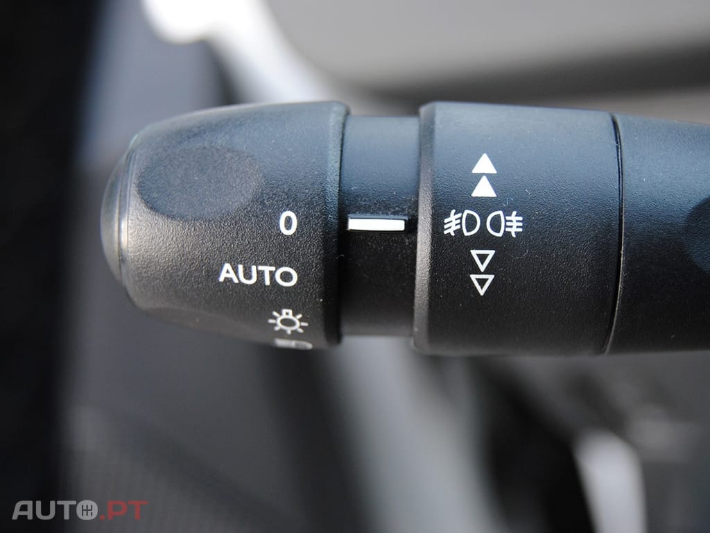 Peugeot 208 1.6 THP Allure
