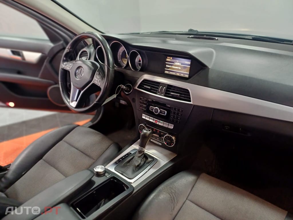 Mercedes-Benz C 200 CDi Avantgarde BlueE. Aut.