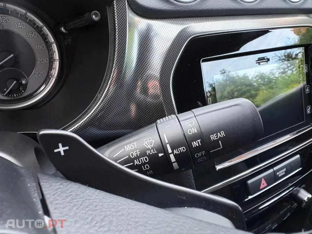 Suzuki Vitara 1.5L AGS GLX Strong Hybrid