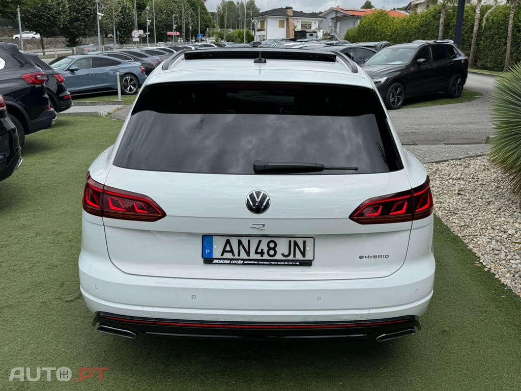 Volkswagen Touareg 3.0 TSI e-Hybrid R