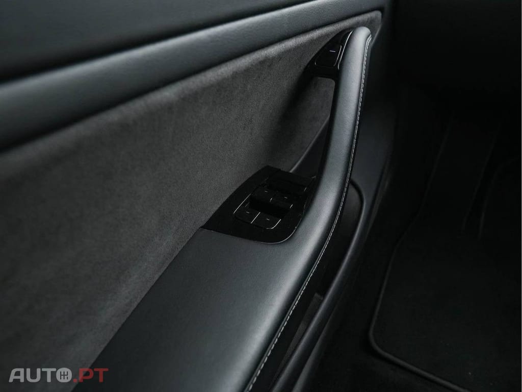 Tesla Model 3 Performance AWD