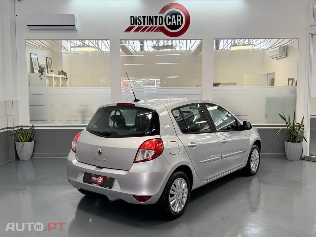 Renault Clio 1.2 16V Dynamique