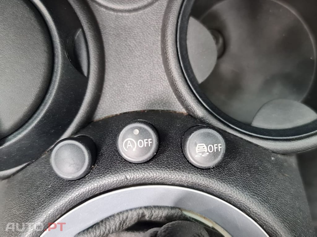 MINI Cooper Cooper D