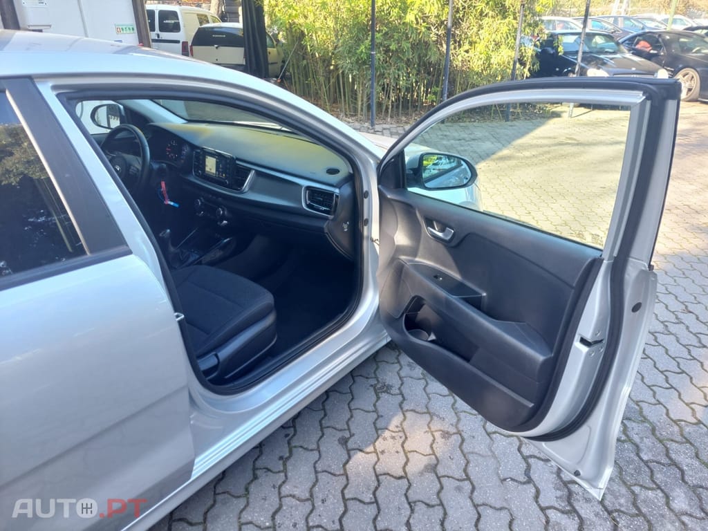 Kia Rio 1.0 T-GDI TX