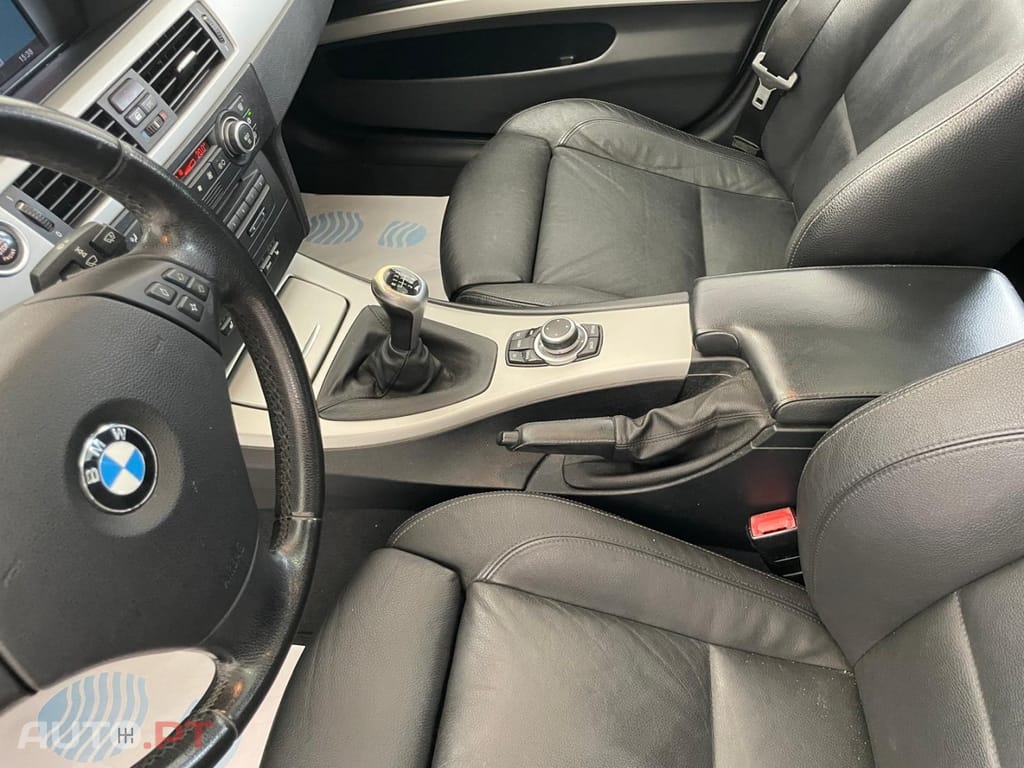 BMW 320 d EfficientDynamics Navigation