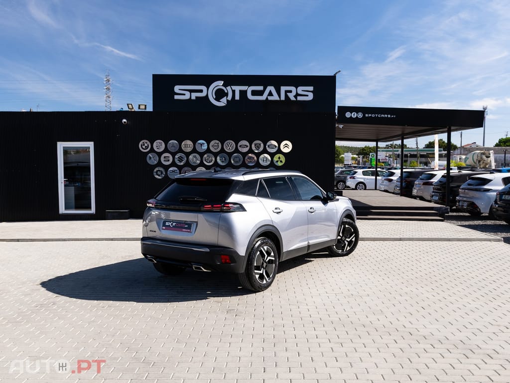 Peugeot 2008 1.2 PureTech Allure