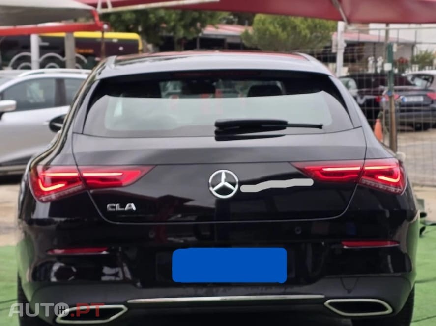 Mercedes-Benz CLA 180 d SHOOTING BRAKE STYLE PLUS