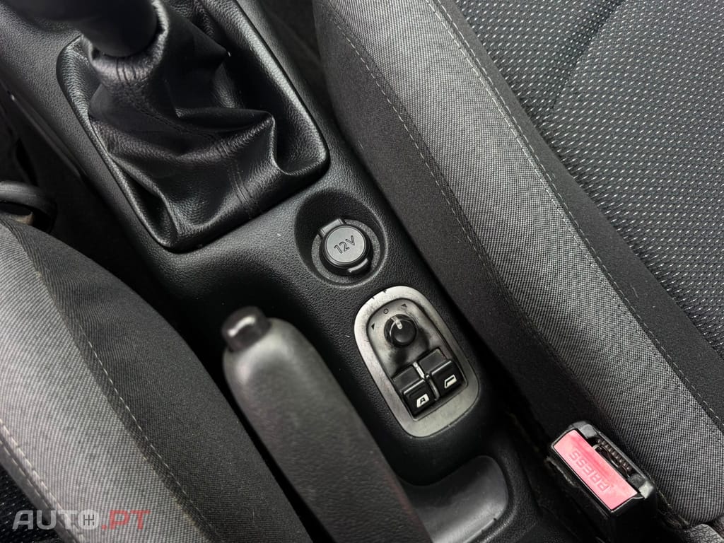 Peugeot 206 1.1 Trendy — fotografia 10
