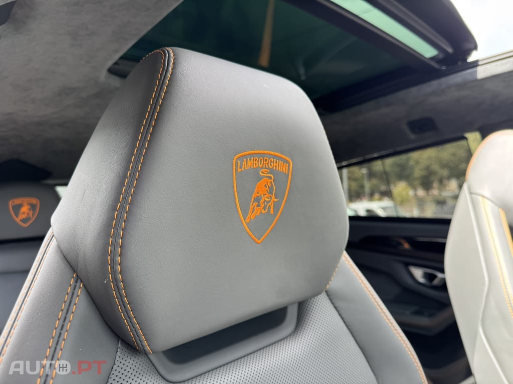 Lamborghini Urus 4.0 V8