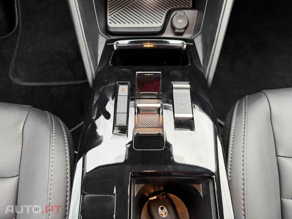 Citroen C4 PureTech 130 Stop&Start EAT8 PLUS