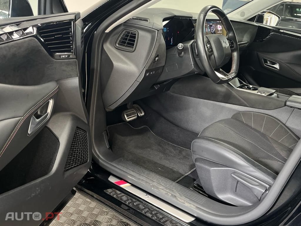 DS DS4 E-Tense Performance Line EAT8