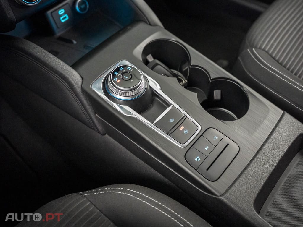 Ford Kuga 2.5 PHEV Titanium