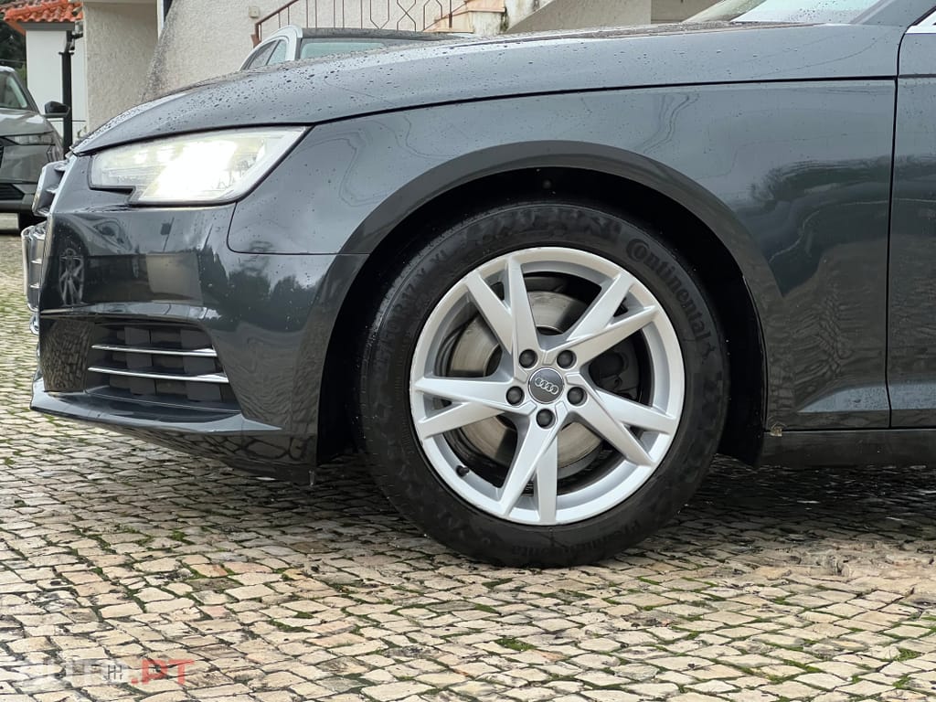 Audi A4 Avant 2.0 TDI Business Line