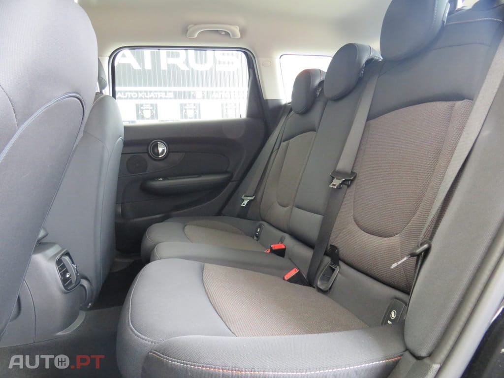 MINI Clubman One D