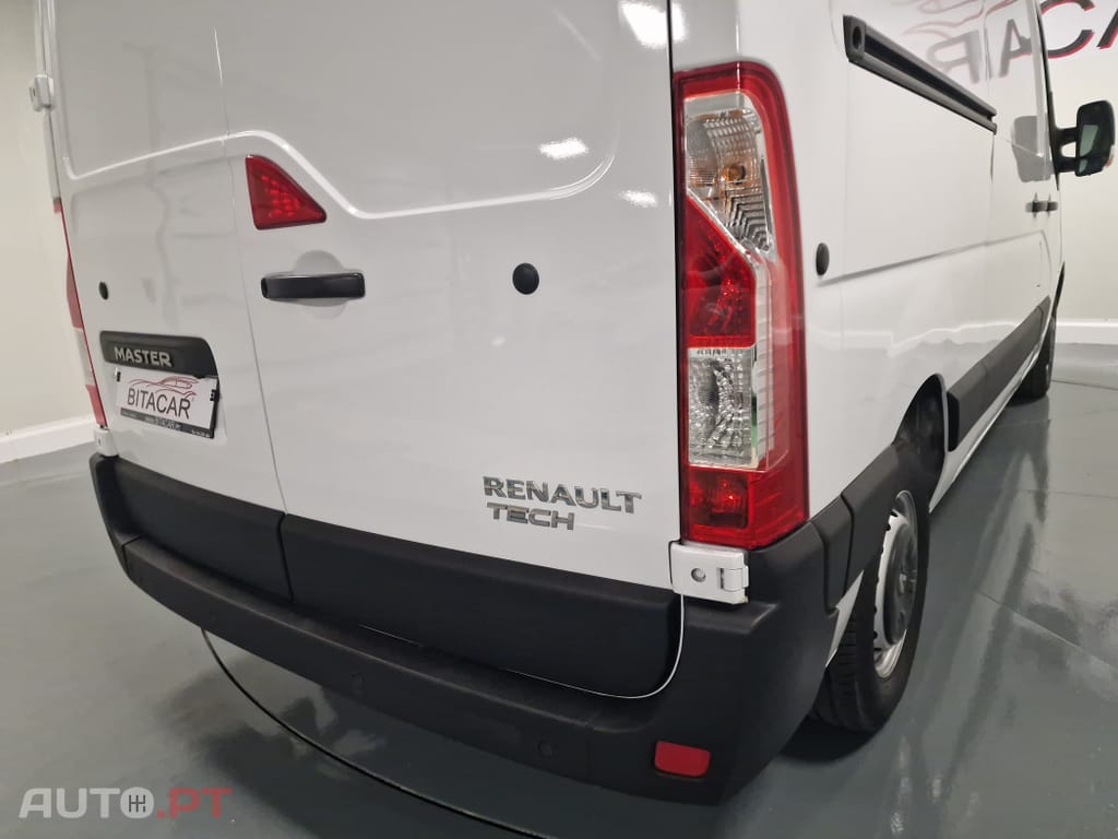 Renault Master L2H2 3.5T 2.3 DCI 130CV GPS CAM. TRASEIRA IVA DEDUTIVEL