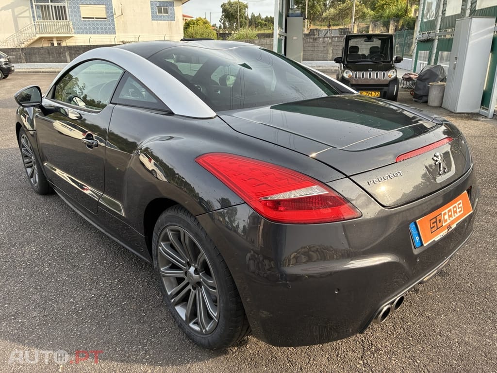 Peugeot RCZ 2.0 HDi 130g