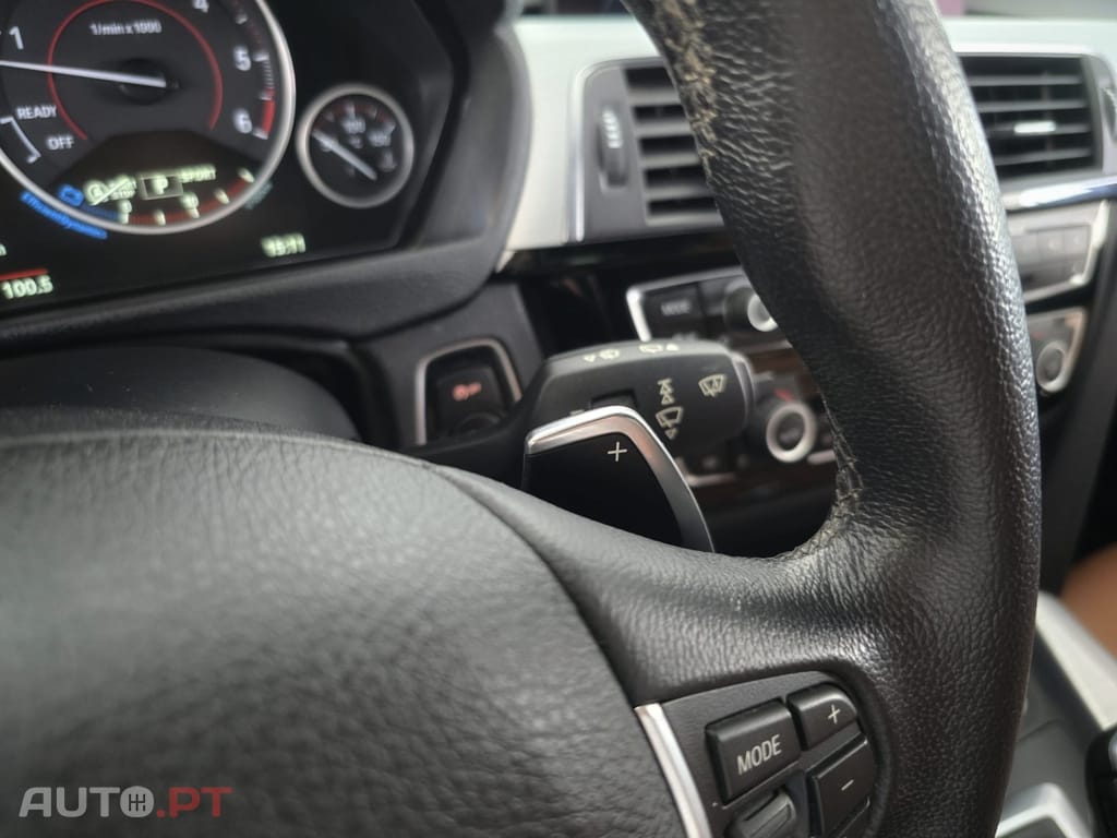 BMW 335 d Touring xDrive Line Sport