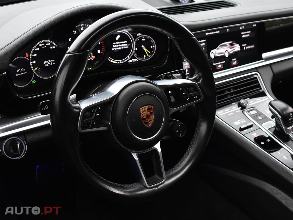 Porsche Panamera ST 4 E-Hybrid