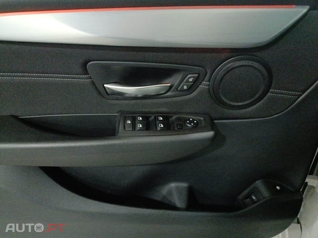 BMW 225 Line Sport