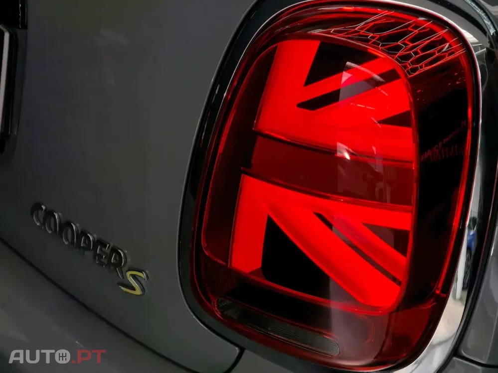 MINI Cooper Cooper SE