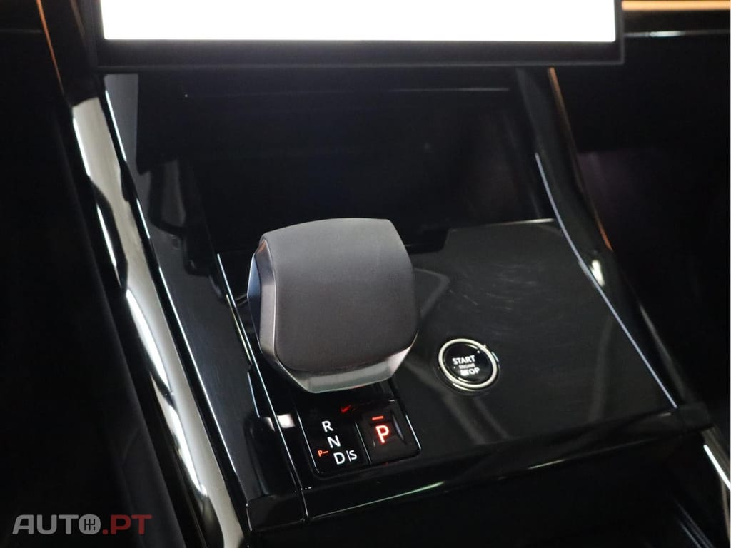 Land Rover Range Rover Sport 3.0 P440e Dynamic SE