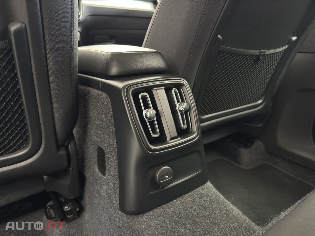 Volvo XC40 1.5 T5 PHEV Inscription Expression