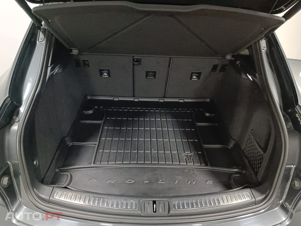 Porsche Macan Macan