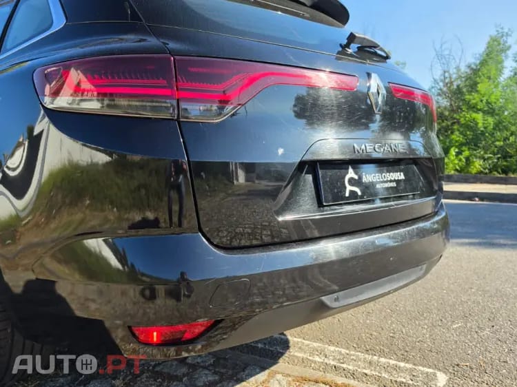 Renault Mégane Sport Tourer 1.5 Blue dCi Limited EDC