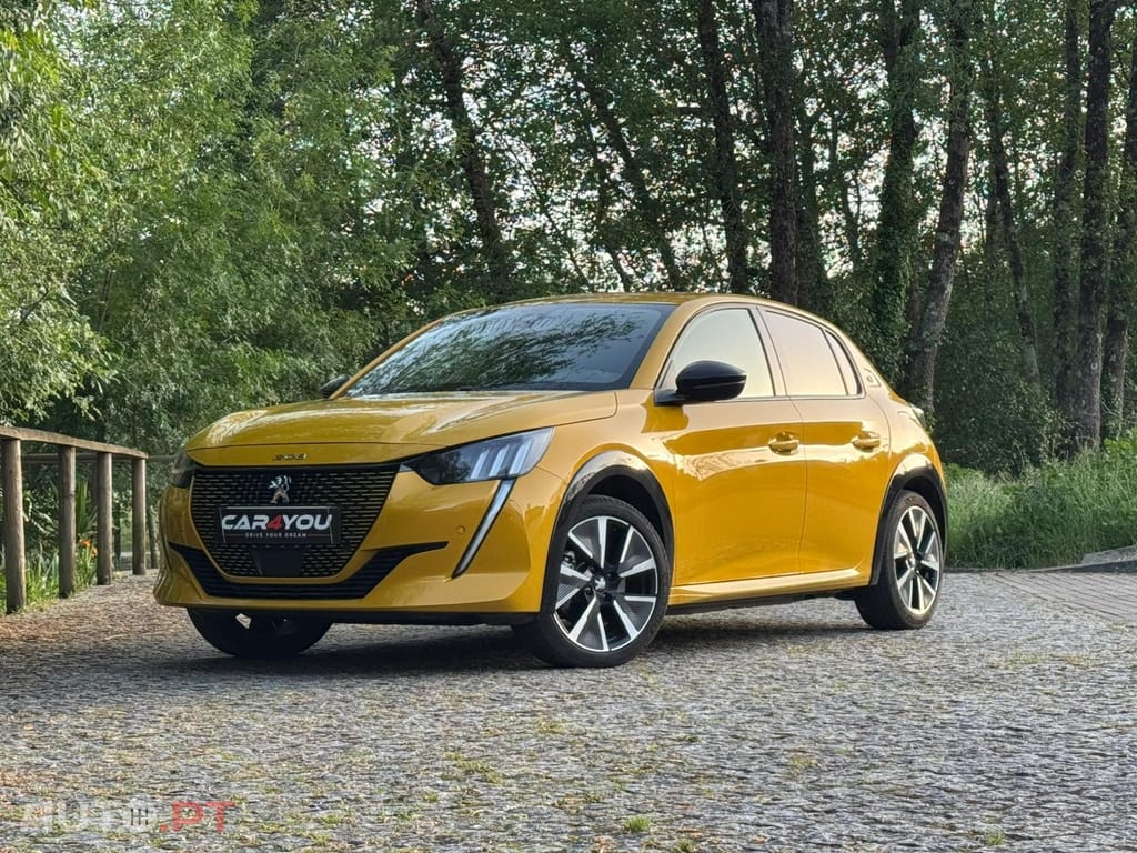 Peugeot E-208 50 kWh GT Line