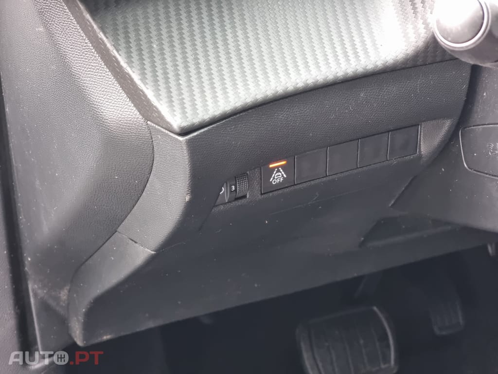 Peugeot 2008 1.5 BlueHDi Allure Pack EAT8