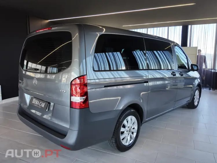 Mercedes-Benz Vito Outro