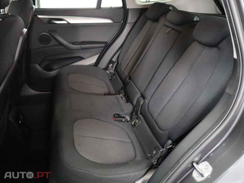BMW X1 xDrive25e