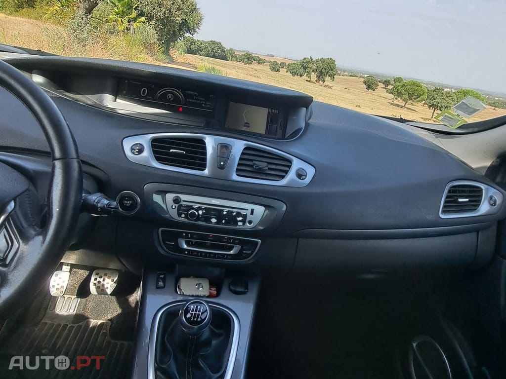 Renault Scénic XMOD 1.5 dci SS