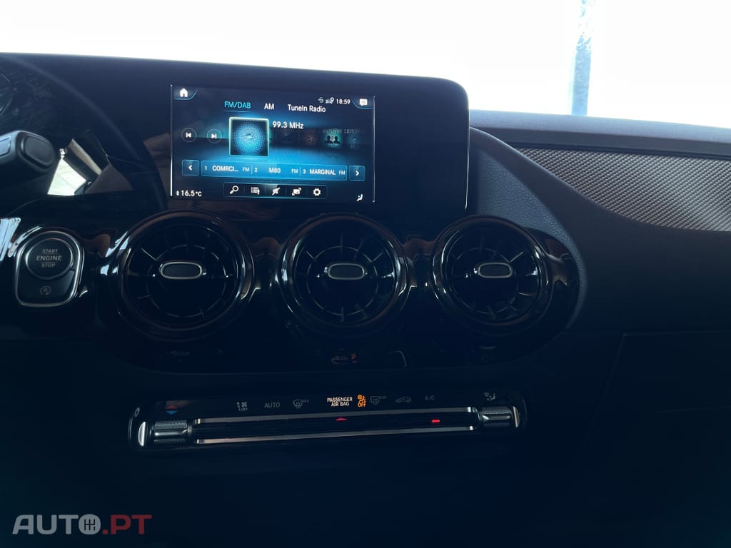 Mercedes-Benz GLA 180 d Progressive
