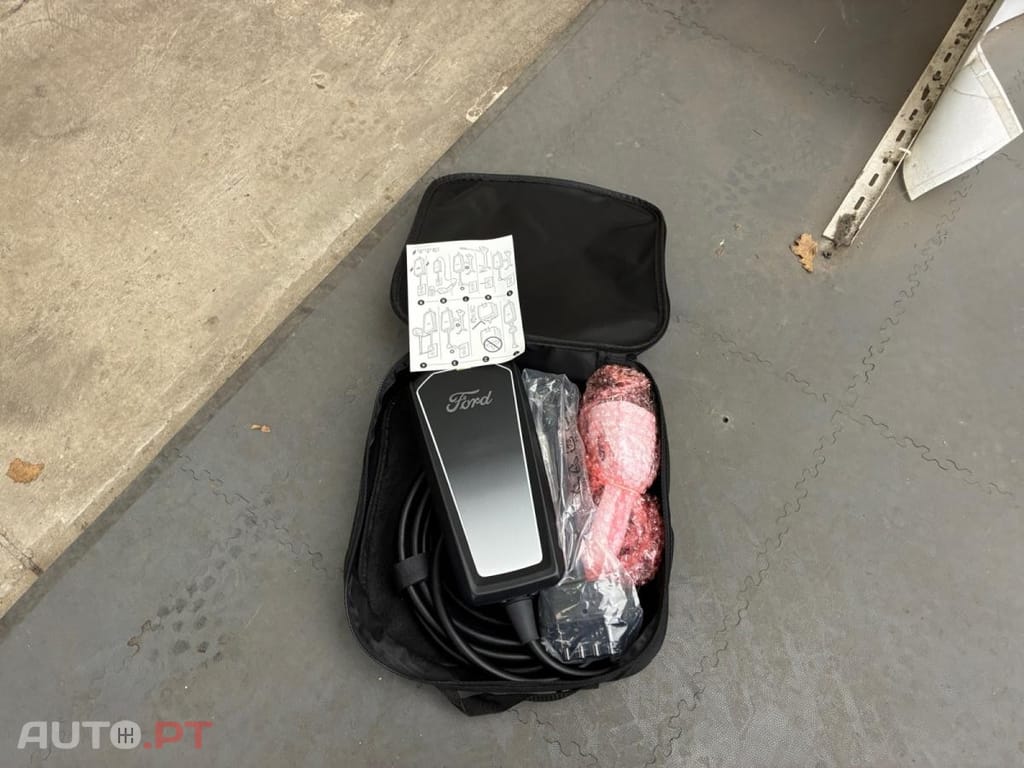 Ford Mustang Mach-E Standard