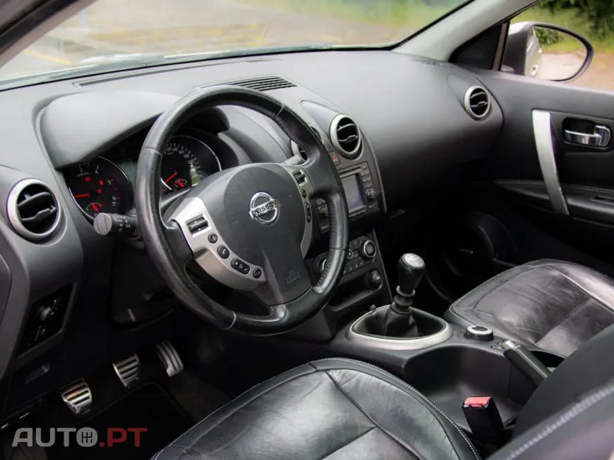 Nissan Qashqai +2 2.0 DCi PREMIUM Sport